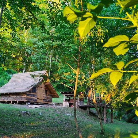 Kolibe - Robinson Camp Kupa Hotel Netretic Ngoại thất bức ảnh